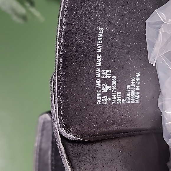 Peep Toe Heels Size 9 Black Syn Suede - Picture 6 of 7